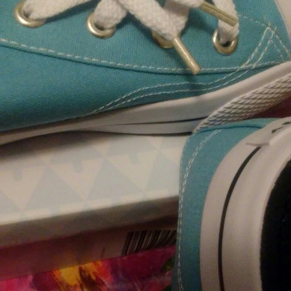 Airwalk Baby Blue Canvas Lace-up